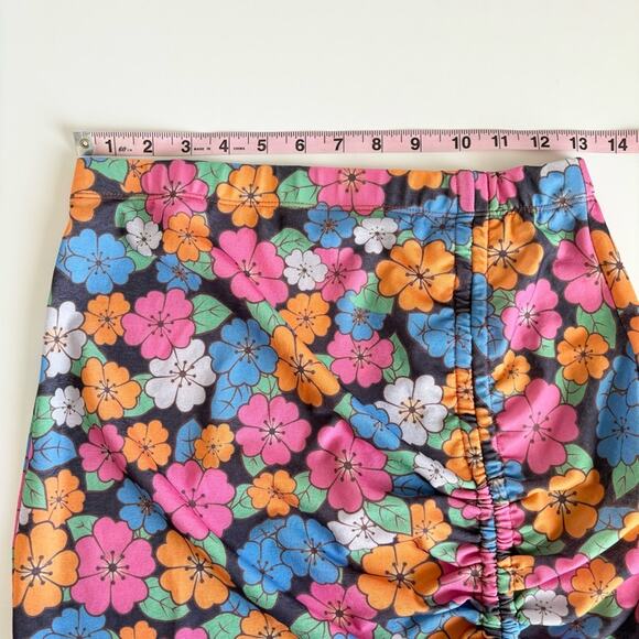 Nasty Gal NWT Tropical Hawaiian Floral Ruched Bodycon Mini Skirt Size 8 - Picture 3 of 8